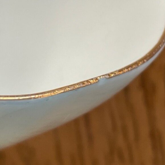 Vtg. FOLEY LILIUM REGALE TEA CUP & SAUCER Light Blue, Hand Painted Yellow Lily - Picture 11 of 12